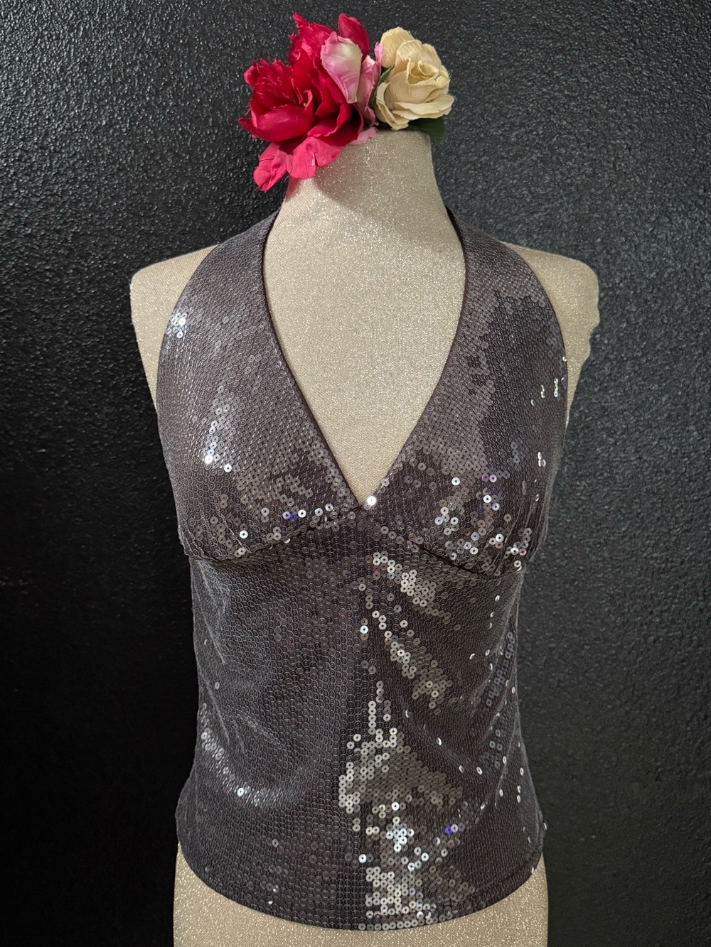 Sequin Halter V-Neck Tank Top — Charcoal Gray